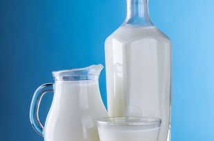 Il latte di capra fa bene alle ossa?